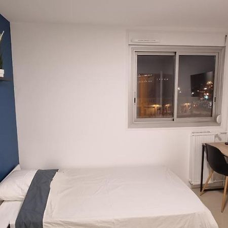 Chambres Avec Douche Privative Dans Appartement Partage - Metro - Wifi Toulouse Exteriér fotografie